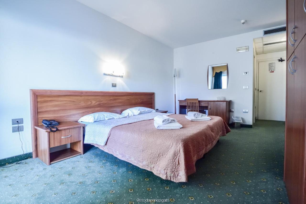 Standard Hotel Udine Pradamano المظهر الخارجي الصورة